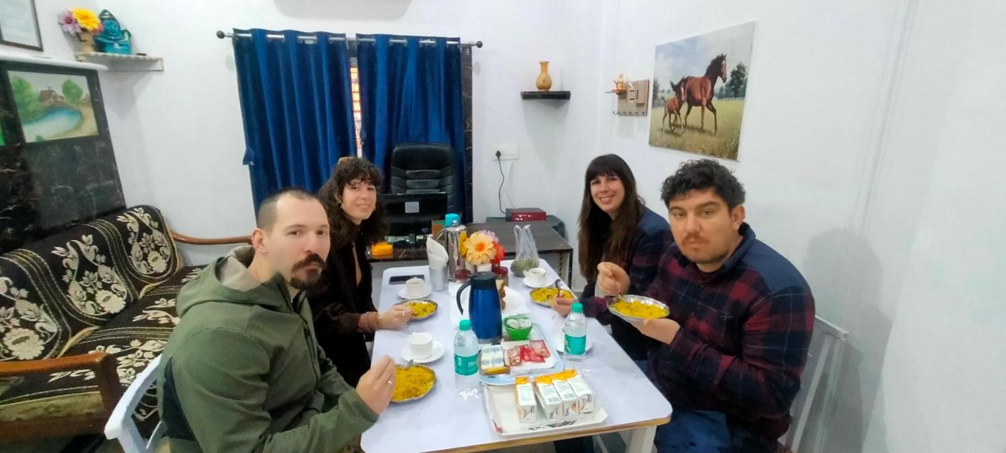 Eastern Gate Homestay Κχατζουράχο Εξωτερικό φωτογραφία