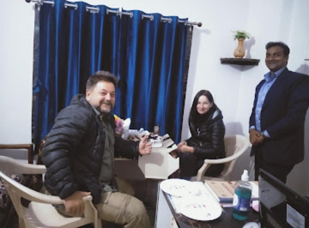 Eastern Gate Homestay Κχατζουράχο Δωμάτιο φωτογραφία