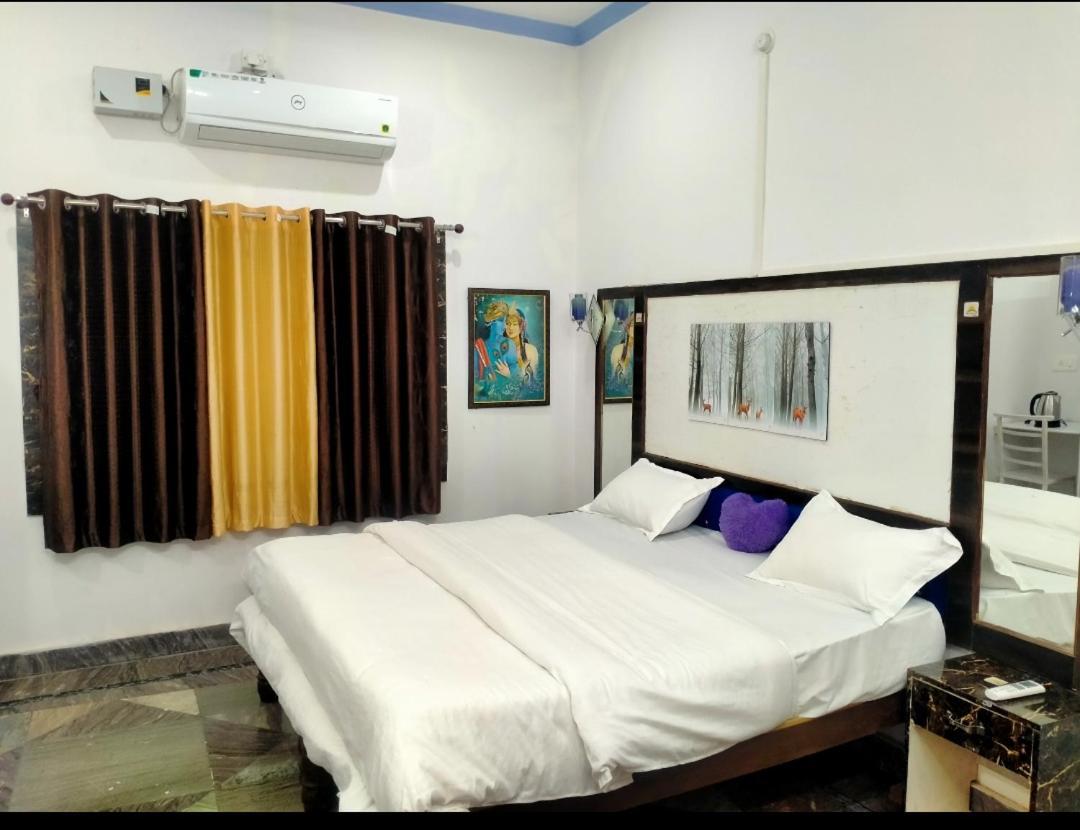 Eastern Gate Homestay Κχατζουράχο Εξωτερικό φωτογραφία